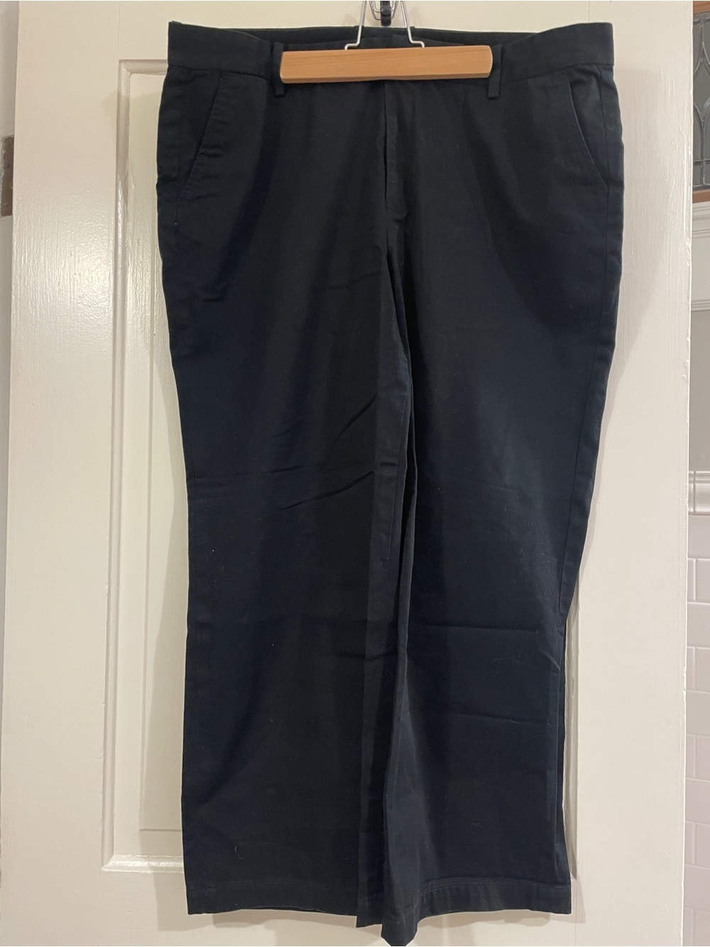Vintage Chaps Black Cropped Women's Pants